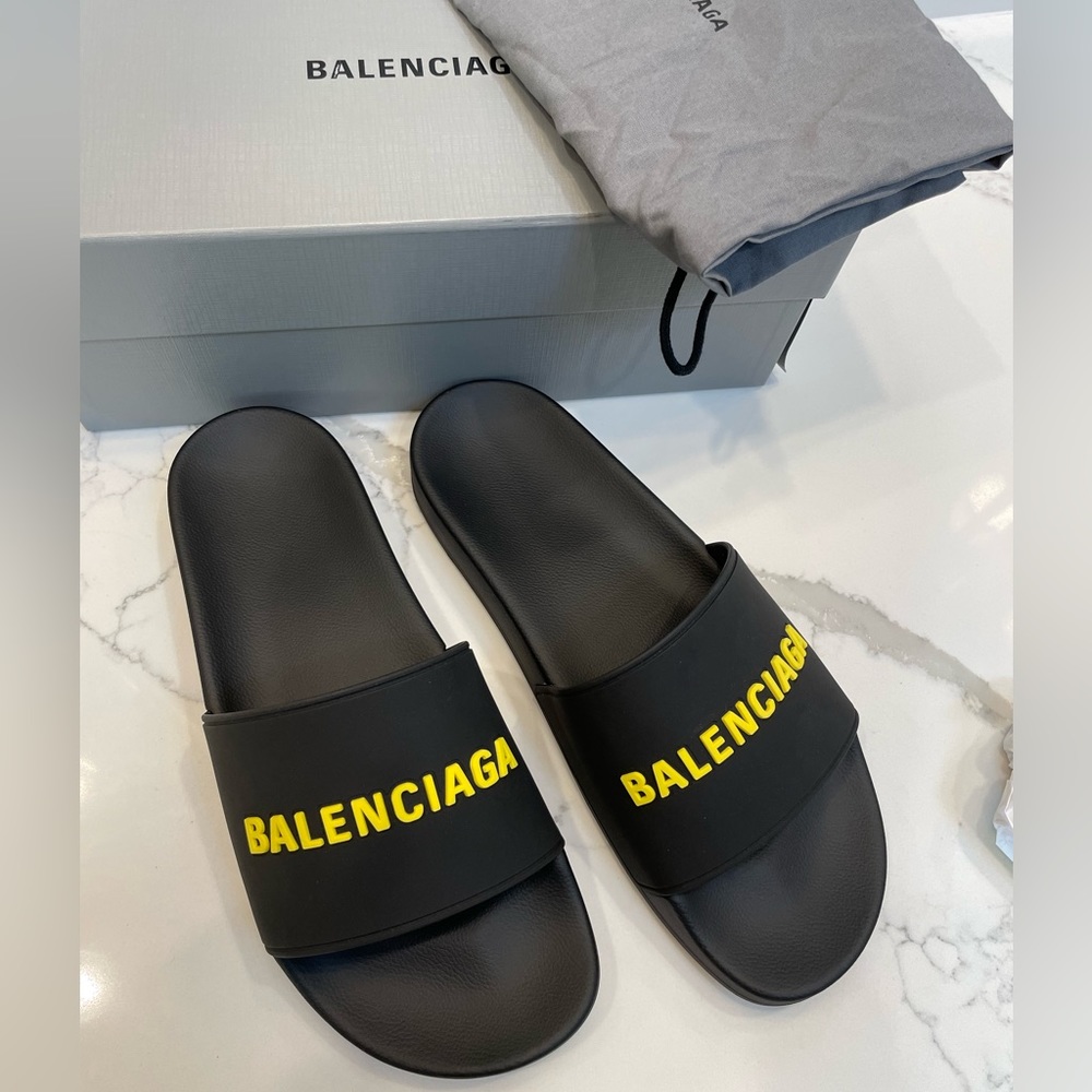 Balenciaga Mens Logo Rubber Pool Slides 41/8